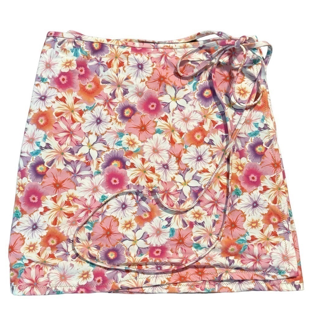 Reina Olga Behati Skirt Women's Coverup Size Medium 2 Color Pastel Flowers NEW
